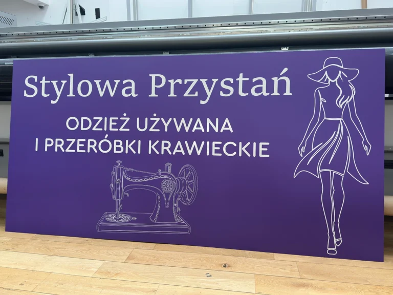 Stylowa Przystań – odzież używana i przeróbki, tablice i szyldy reklamowe
