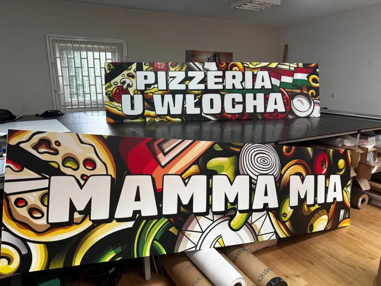Pizzeria Mamma Mia – motyw pizzy, tablice i szyldy reklamowe