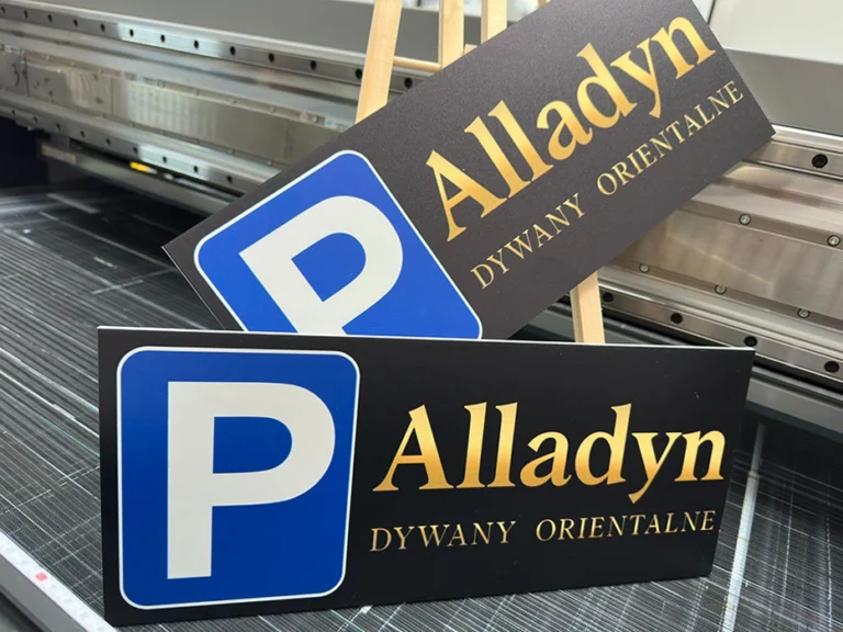 Tablice Alladyn Dywany Orientalne z symbolem parkingu, tablice i szyldy reklamowe