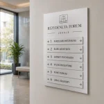 Tablica informacyjna zbiorcza Dibond do holu budynku