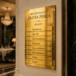 Złota tablica informacyjna zbiorcza Dibond dla restauracji