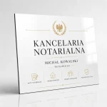 Biała tablica z dibondu dla kancelarii notarialnej