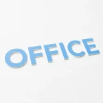 Jasnoniebieski napis Office z PCV z kolorowym frontem i białymi bokami
