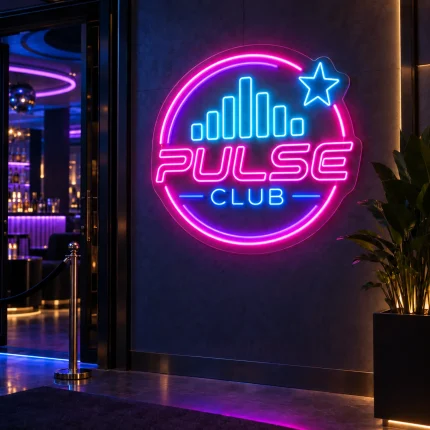 Neon z logo firmy Ink House Tattoo Studio z czaszką i różą
